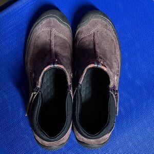 Clarks Women’s booties